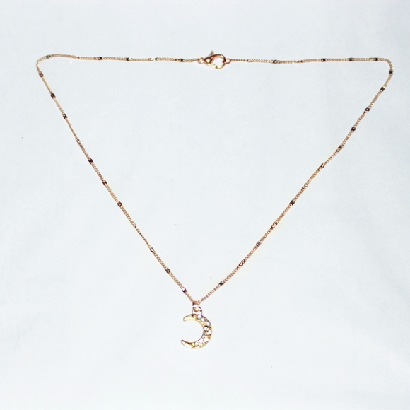 Blingy golden astrology Moon necklace - Picture 3 of 9